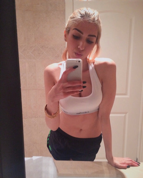 Jasdeep Johal nude leak onlyfans