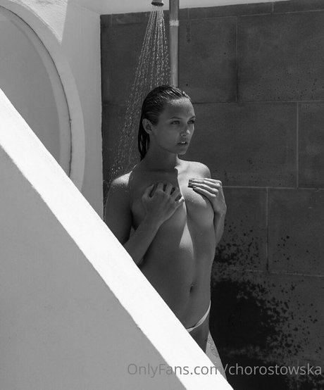 Kinga Chorostowska onlyfans nude photos