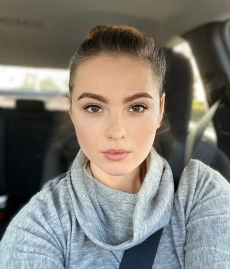 divinesuccubus porn onlyfans leak