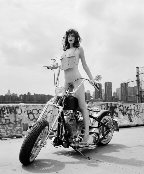 Paz De La Huerta onlyfans porn