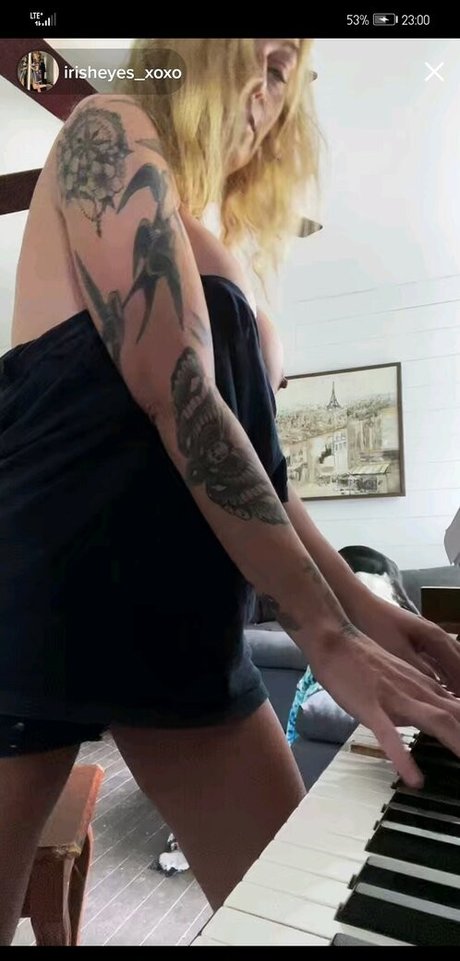 Irisheyes xoxo onlyfans boobs