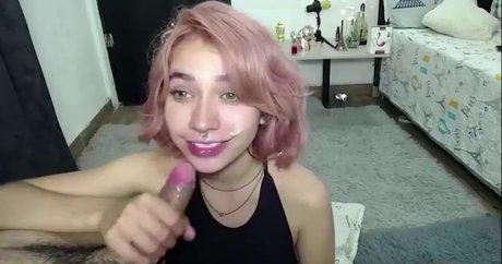 xx x mg strip onlyfans