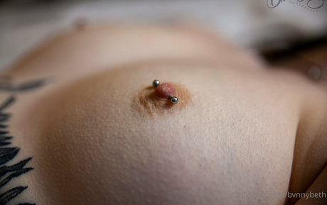 BvnnyBeth onlyfans xx