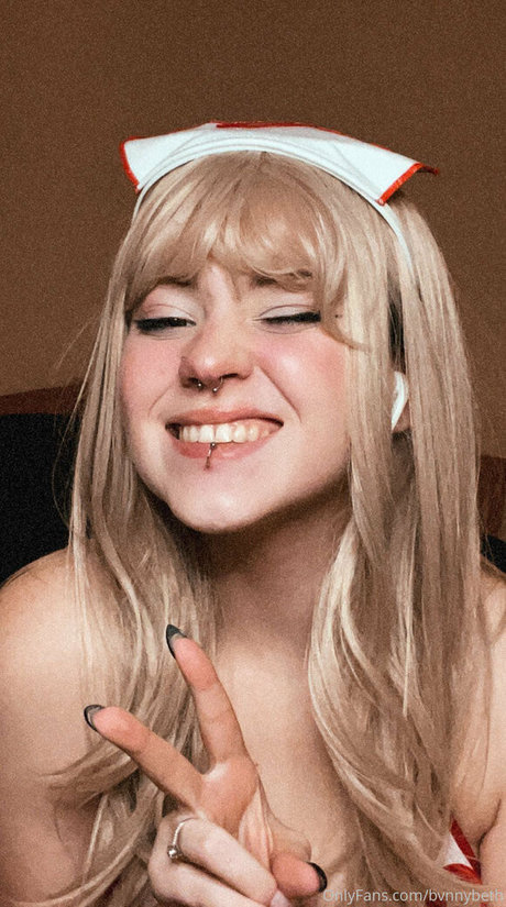 BvnnyBeth onlyfans tits