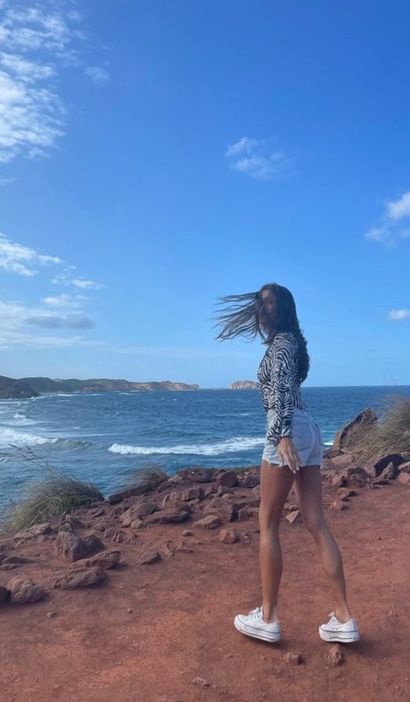 Alice Llenas onlyfans porn