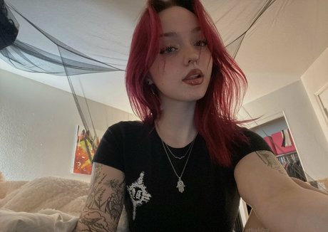 Gthwh0re only fans photos