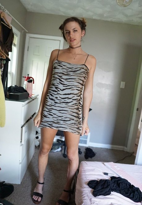 Sophie Lovely onlyfans porn leaks