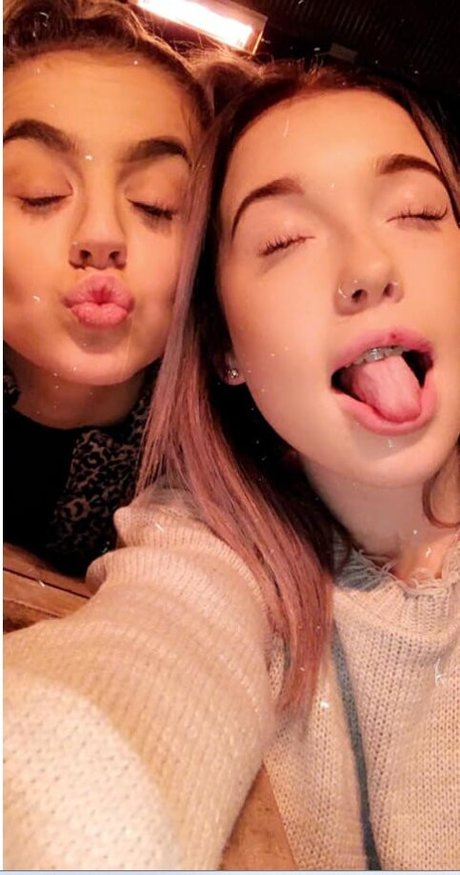 Karina Williamson boobs onlyfans