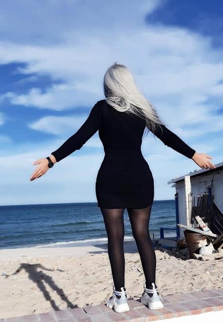 Wiem Yahia onlyfans posts