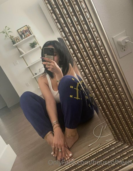 FeetByJo nude only fans