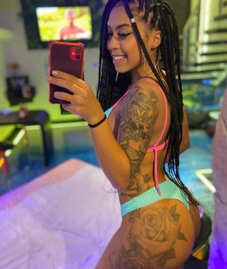 Vitoria Guarnieris onlyfans porn