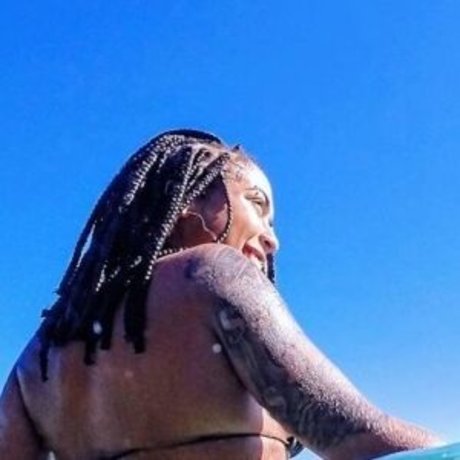 Vitoria Guarnieris nude onlyfans leak