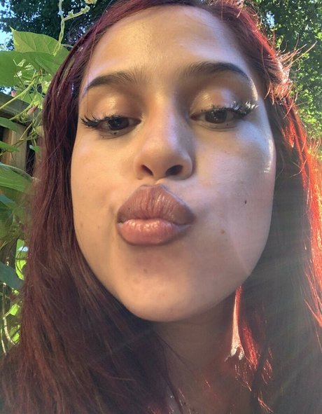 LaMoneyDiosa onlyfans leak