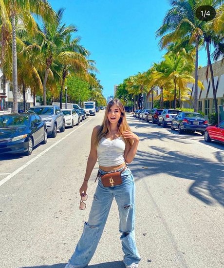 Malak Koura onlyfans lean