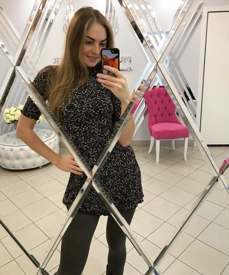 katmartynova1 onlyfans leaked xxx