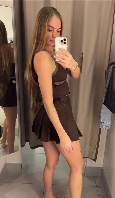 katmartynova1 nude onlyfans leak