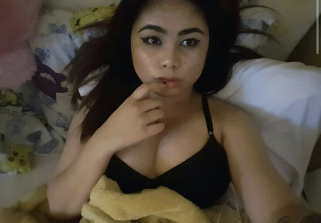 xstarmiya xxx onlyfans