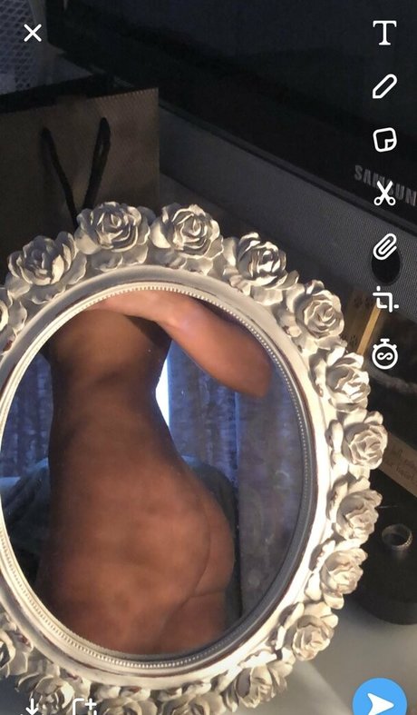 Kyia Peters Basildon onlyfans leaked tits