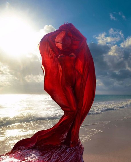 Jeni Summers onlyfans leaks.