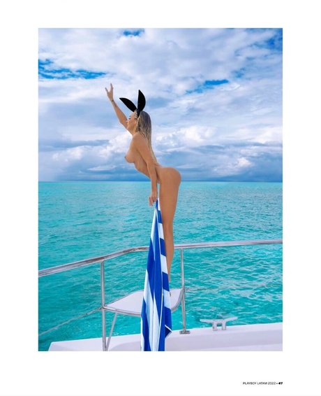 Jeni Summers onlyfans leaked pictures