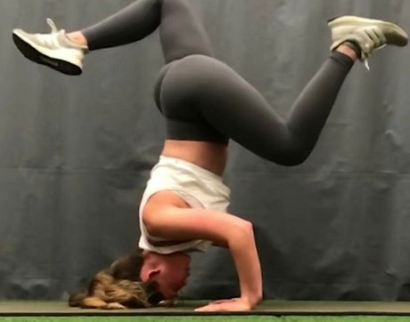 Madi ASMR leaked onlyfans pictures