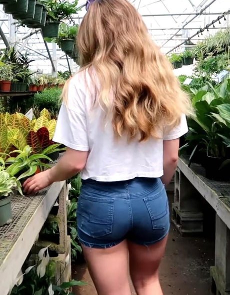 Madi ASMR onlyfans leak porn