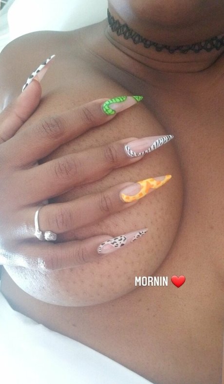 CidneyGreen onlyfans nude leaks