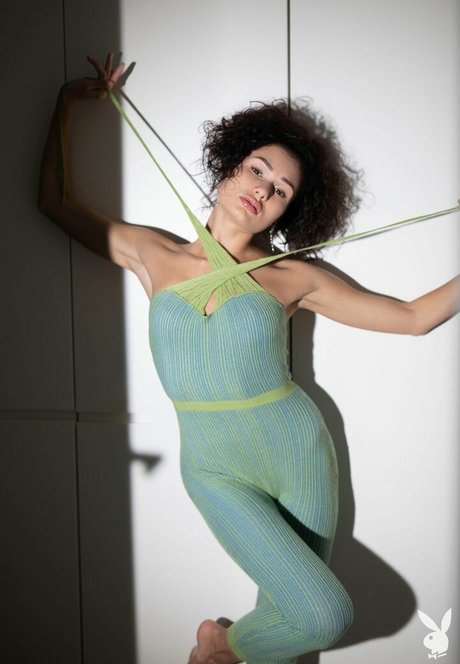 Layla Balan boobs onlyfans