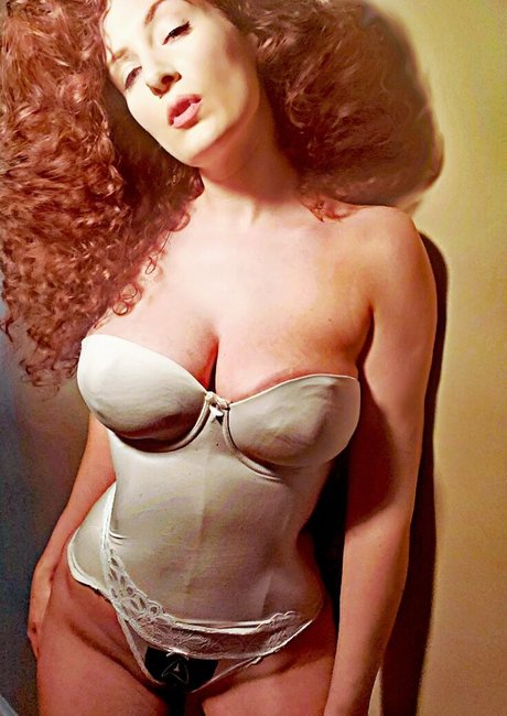 Ruth Boehm onlyfans tits