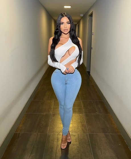 Kathleen Molina onlyfans nude content