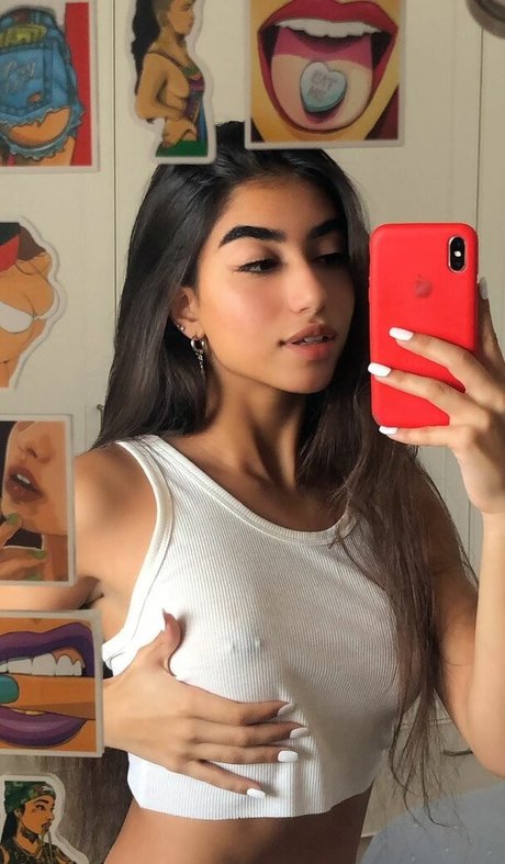 Lia Barlev onlyfans model photos