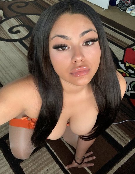 ginger princess onlyfans exclusive image