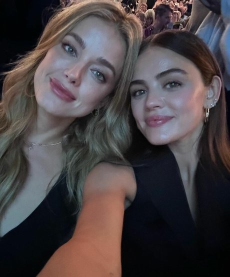 Lucy Hale onlyfans model