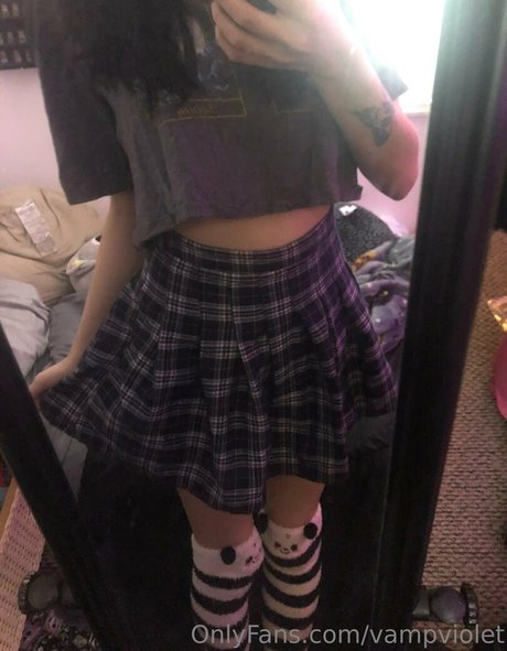 vampviolet naked onlyfans leak