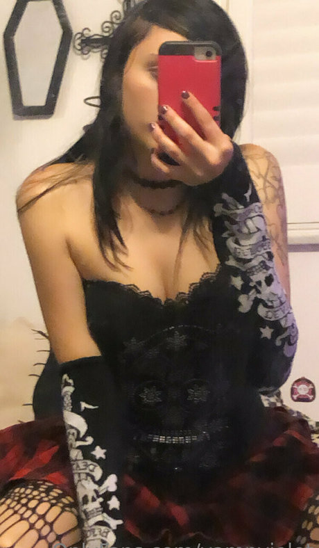 vampviolet only fans pictures