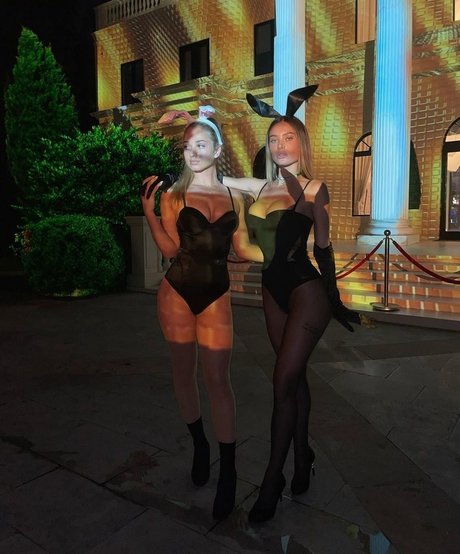 Lana Rh0ades onlyfans nude pictures