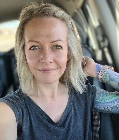 Summer Moore onlyfans naked