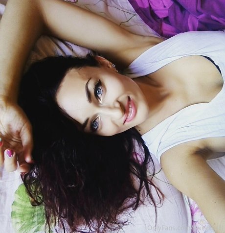 kitsuneko free nude onlyfans pics