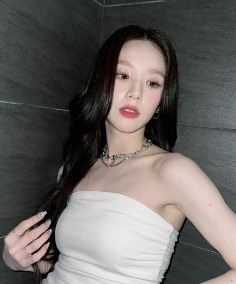 HeeJin new onlyfans leaks