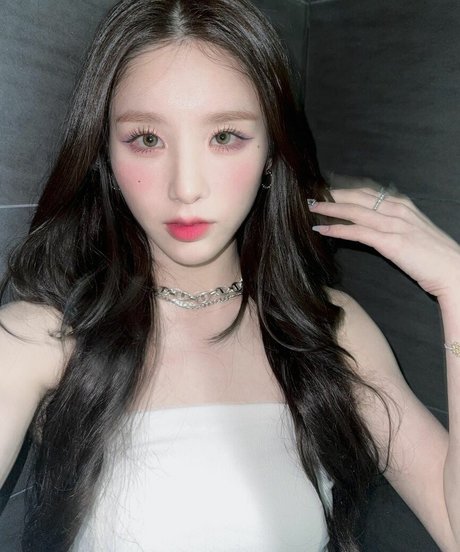HeeJin onlyfans naked