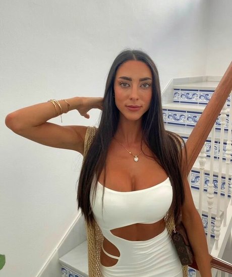 Ane Amundarain leaks only fans