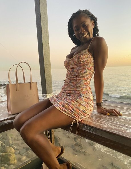 big tits petite onlyfans free sexy shots