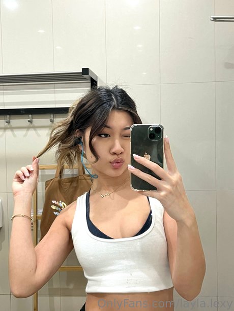 Layla Lexy onlyfans explicit content
