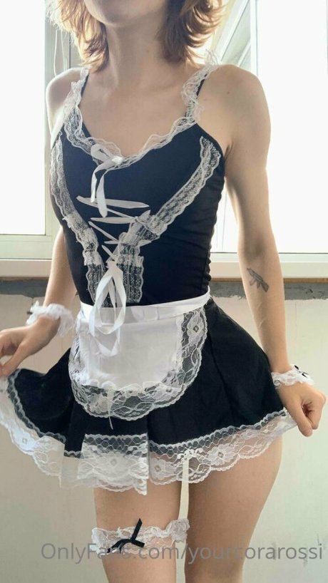 Cora Rossi nude onlyfans porn