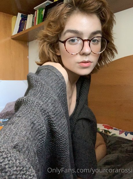 Cora Rossi onlyfans naked leaks