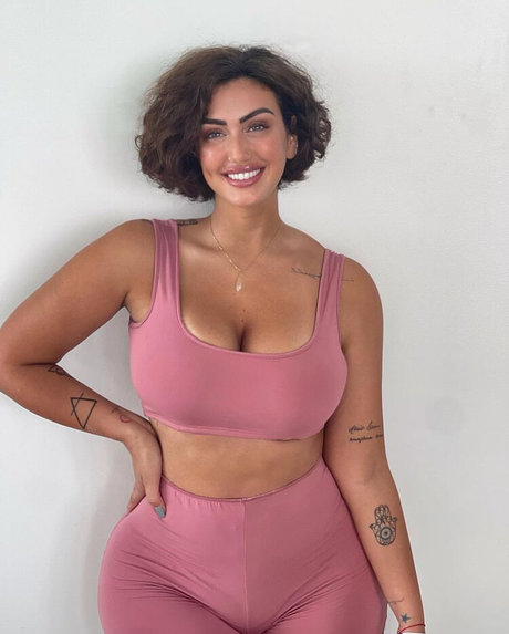 Franncchii onlyfans boobs