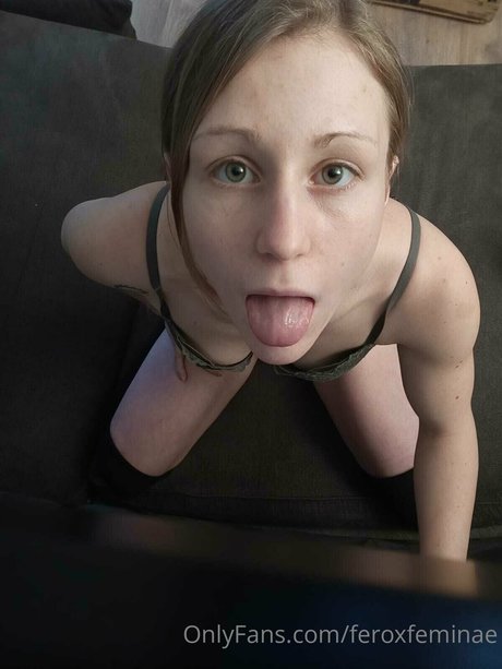 Hannah Klein onlyfans leak ass