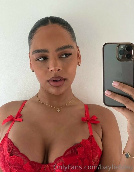 Bayliebleu nude leaked onlyfans