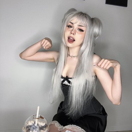 Sugoimeg_ onlyfans leaked.