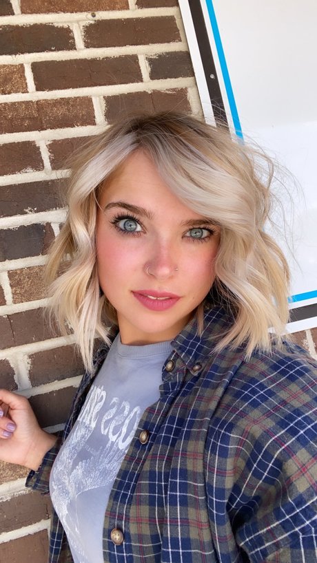 Elease onlyfans nude leak